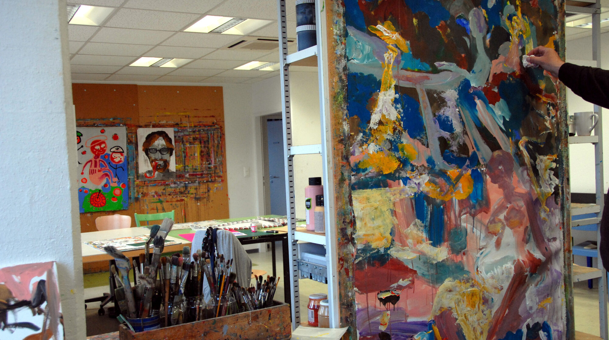Atelier vom Wolf in der Säule sintegrA zürich Vera Vasalli39